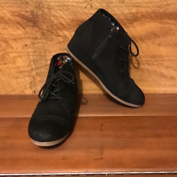 Wedge Booties - Picture 2 of 8